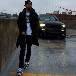 Meet your Posher, Backyard